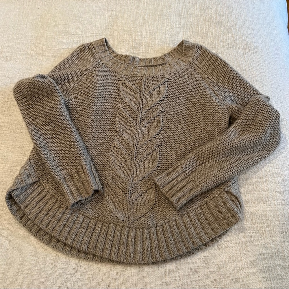 American Eagle, Aerie Women’s sweater